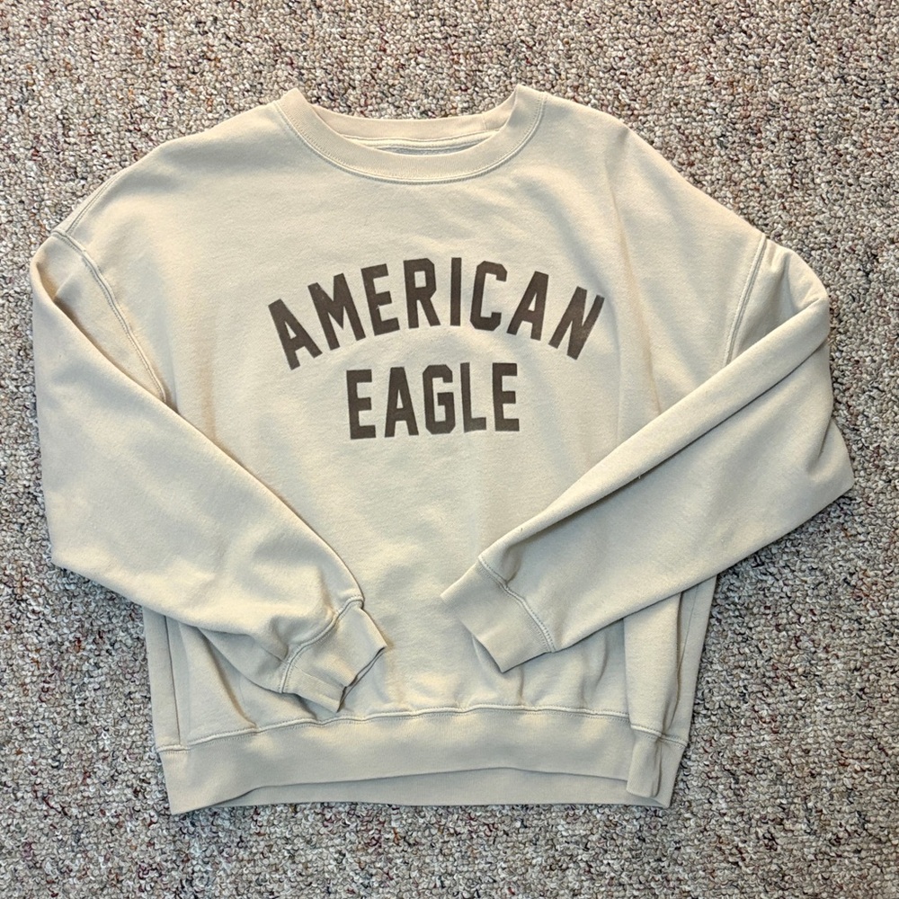 American Eagle Women’s Beige Crewneck